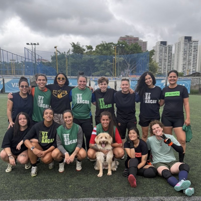 Time Fut das Parças - com o mascote